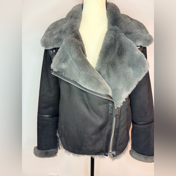🖤 ZARA Black Jacket with Grey Shearling – Size S - Picture 12 of 16
